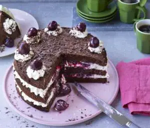 Gâteau quadruple chocolat Forêt-Noire