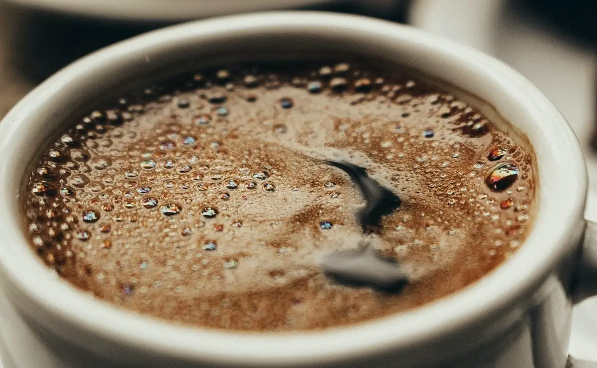 Boire plus de deux tasses de café par jour aide à vivre plus longtemps (Source : Pexels)