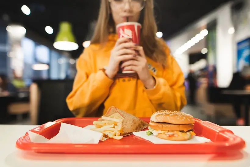 Est-il possible de manger sainement dans un fast-food ?  Nous vous conseillerons sur le choix