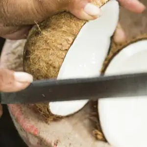 comment ouvrir une noix de coco