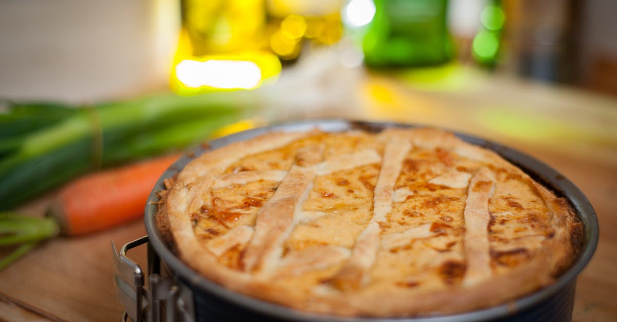 découvrez tout sur la quiche : une tarte salée traditionnelle française, facile à préparer et parfaite pour toutes les occasions. recettes, astuces et variantes pour régaler votre famille et vos amis.